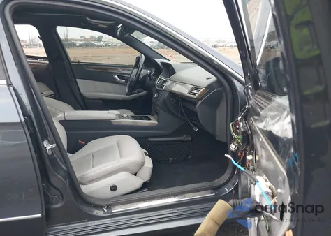 2010 Mercedes-Benz E 350 from USA, damaged, VIN WDDHF5GB1AA217662